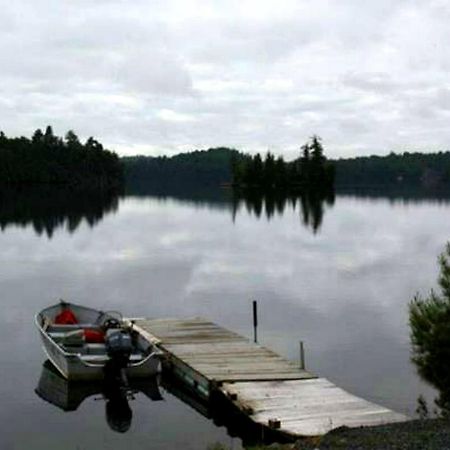 Dunlop Lake Lodge Elliot Lake Bagian luar foto
