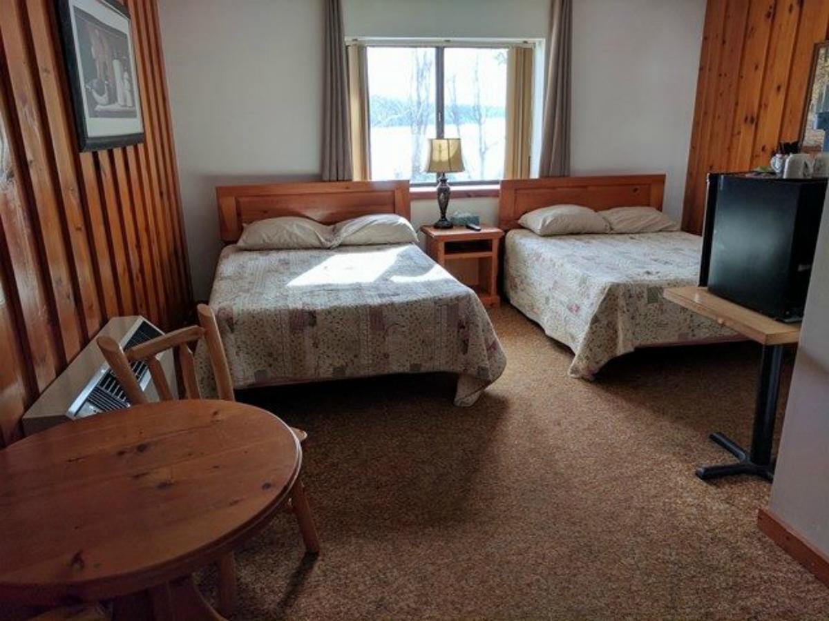 Dunlop Lake Lodge Elliot Lake Bagian luar foto