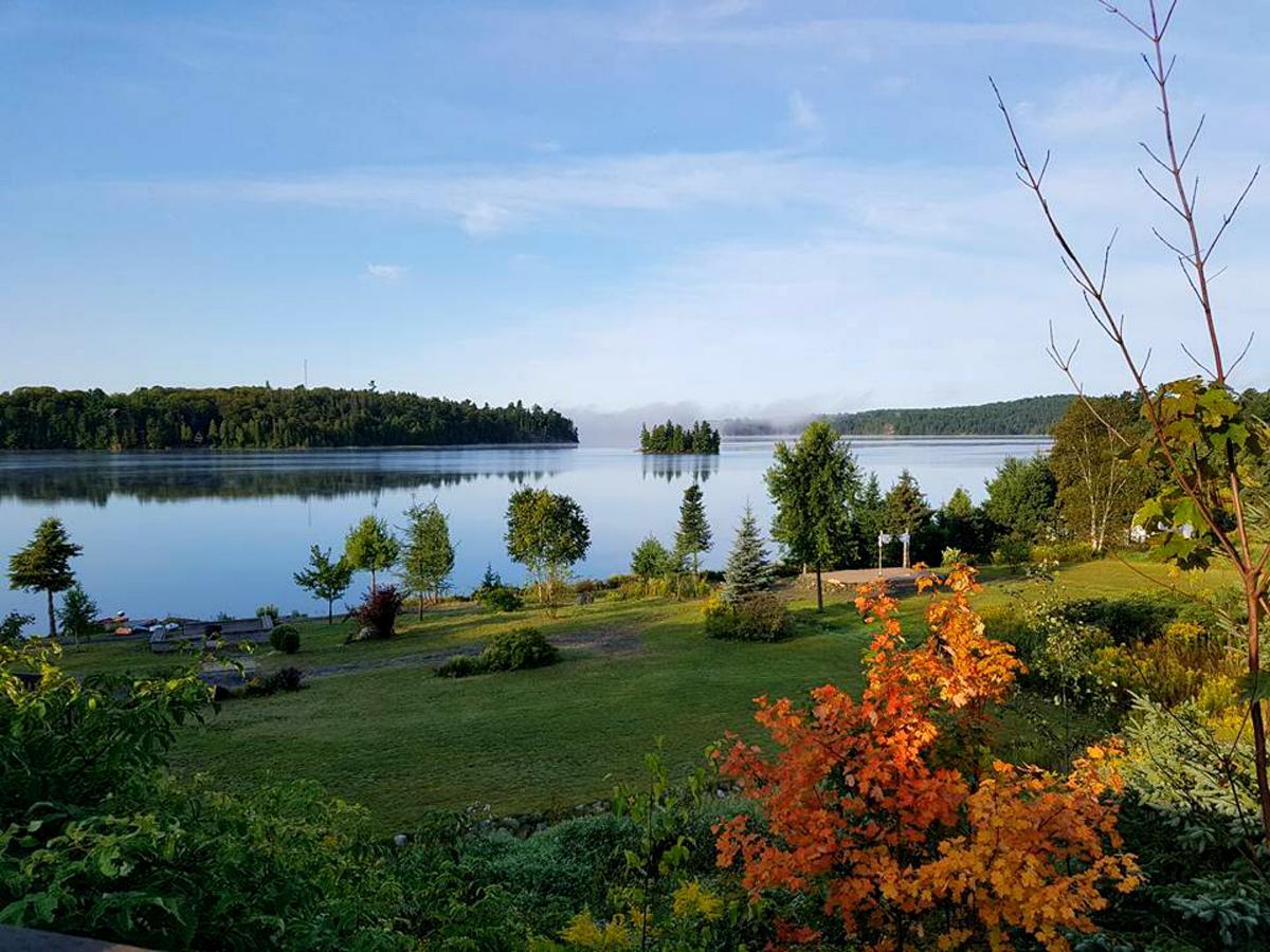 Dunlop Lake Lodge Elliot Lake Bagian luar foto
